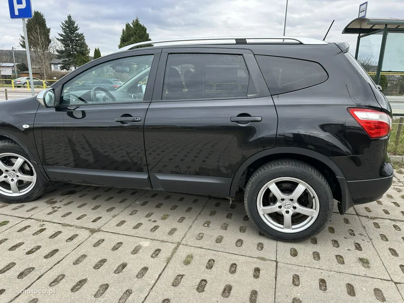 Nissan Qashqai+2 7