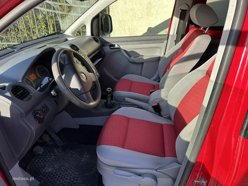 Volkswagen Caddy III 8