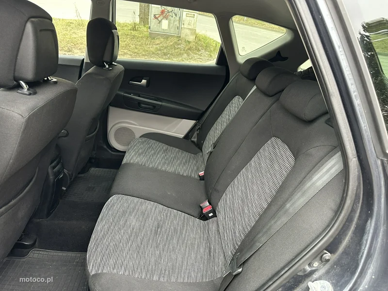 Kia Cee'd 9