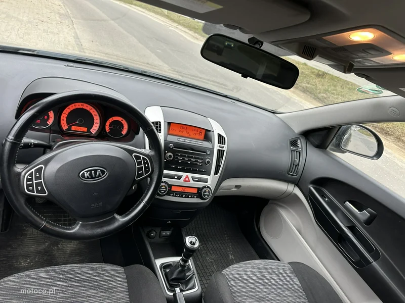 Kia Cee'd 10