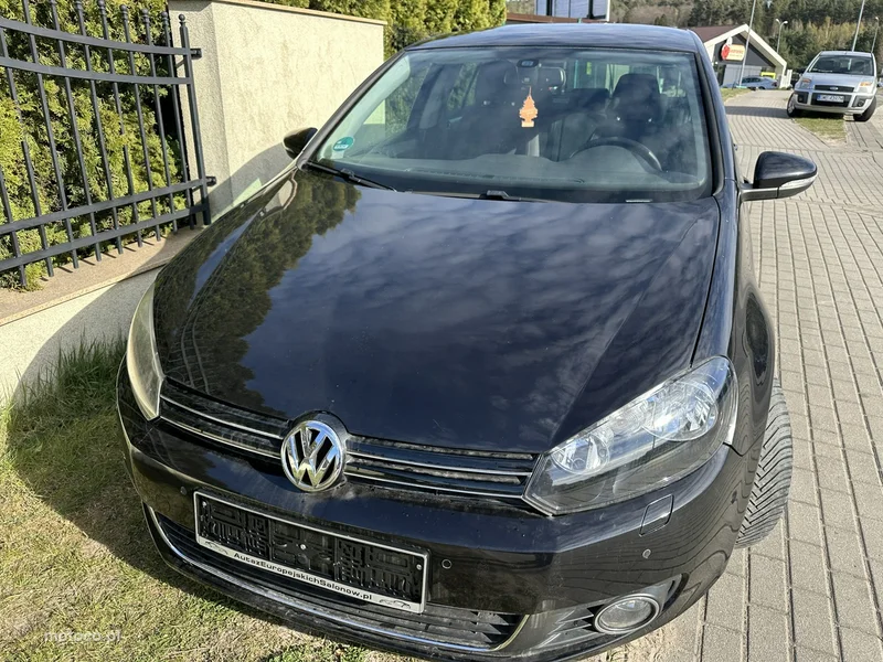 Volkswagen Golf VI 2