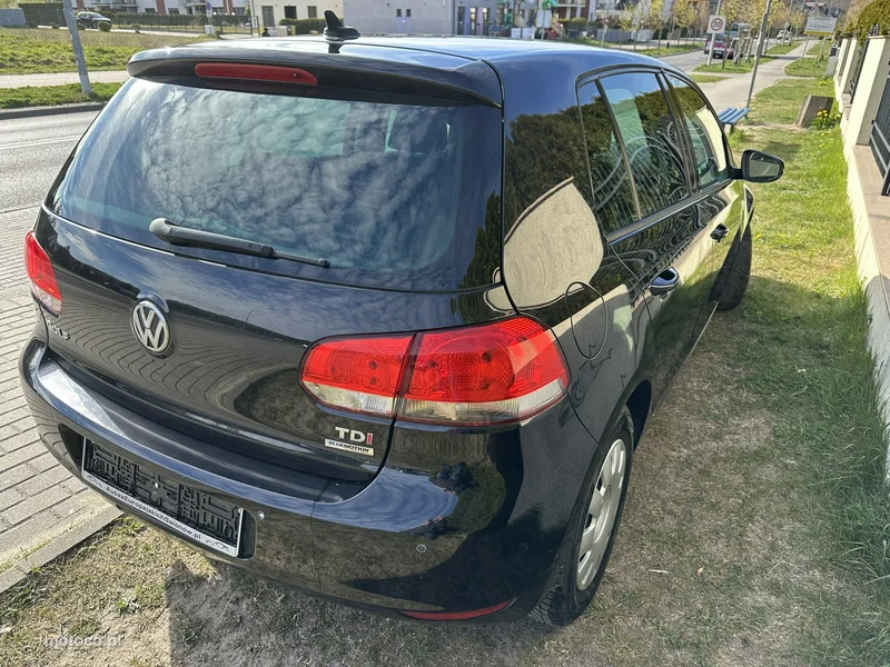 Volkswagen Golf VI 5