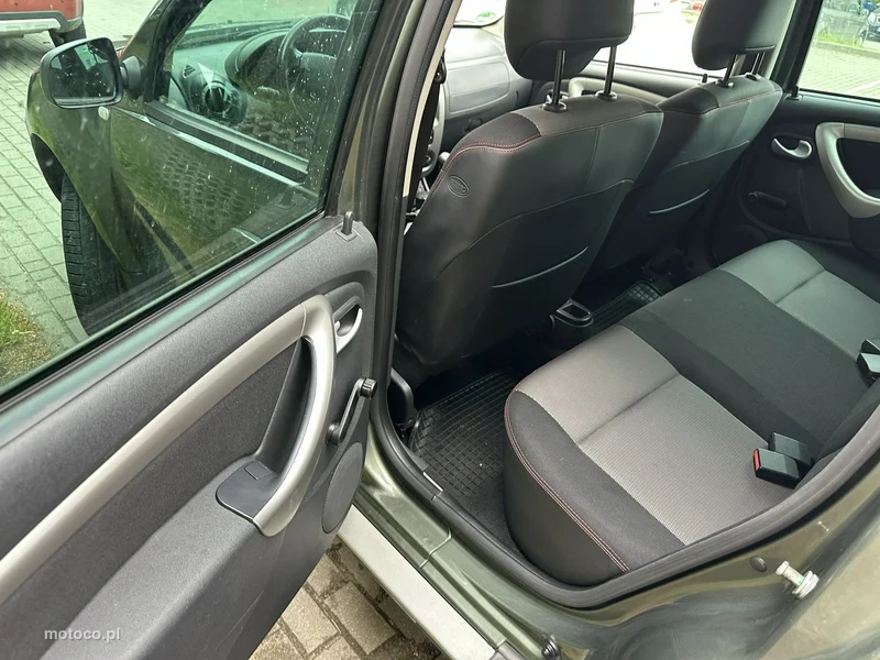 Dacia Duster 14