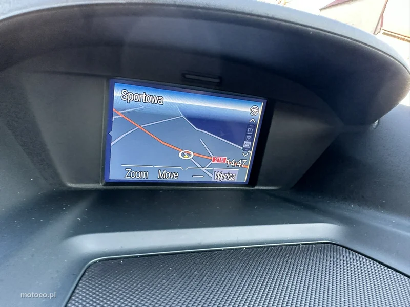 Ford C-Max II 24