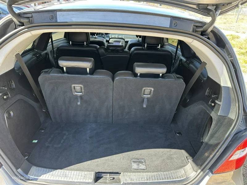Mercedes-Benz Klasa R W251 R 350 19