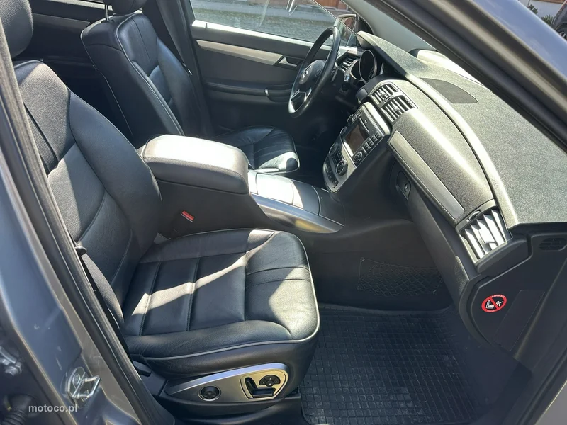 Mercedes-Benz Klasa R W251 R 350 22