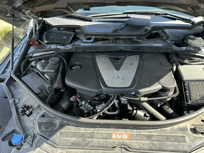 Mercedes-Benz Klasa R W251 R 350 8