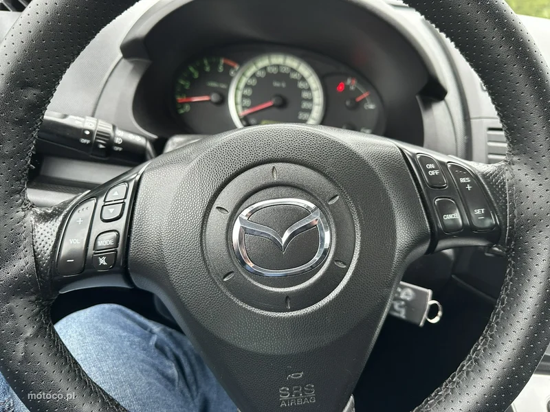 Mazda 5 15