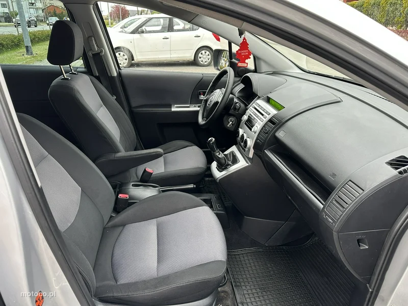 Mazda 5 6