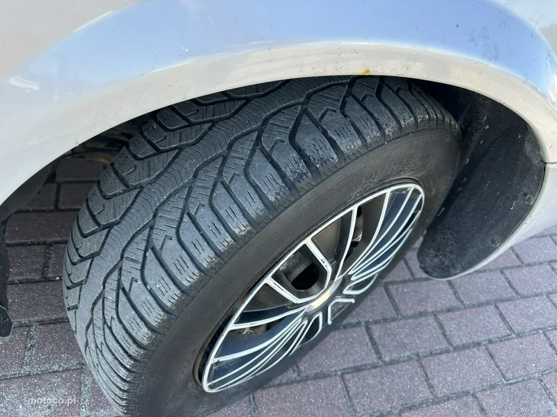 Nissan Primera 4