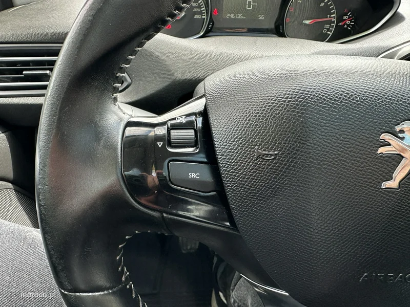 Peugeot 308 21