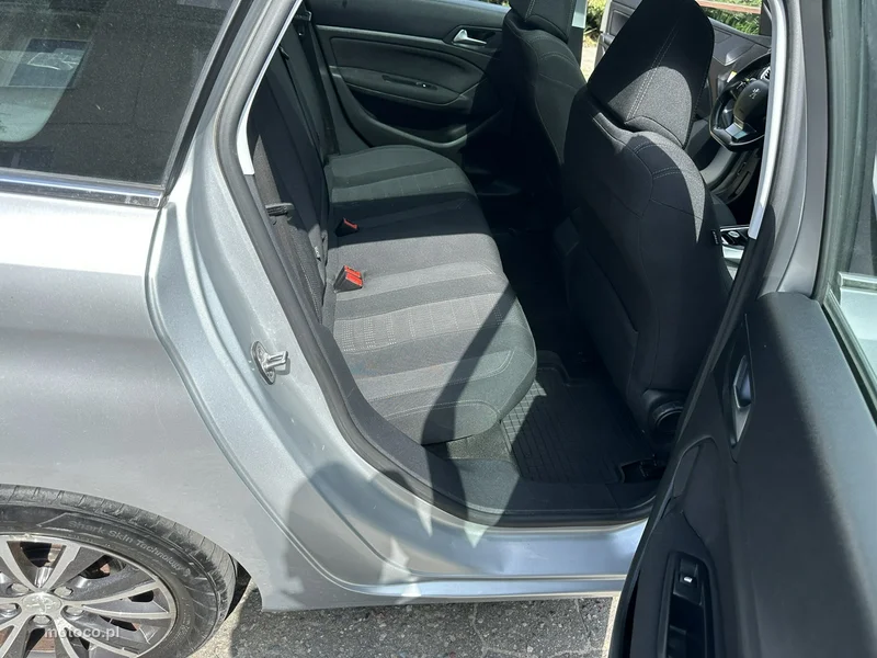 Peugeot 308 14