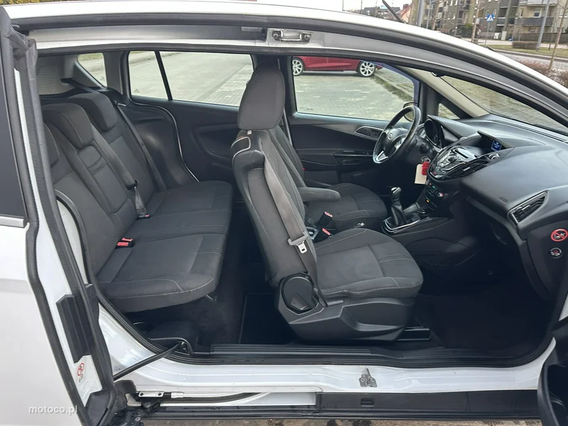 Ford B-Max 13