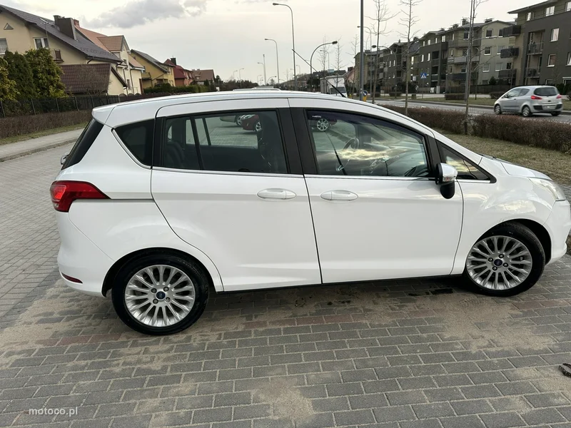 Ford B-Max 4