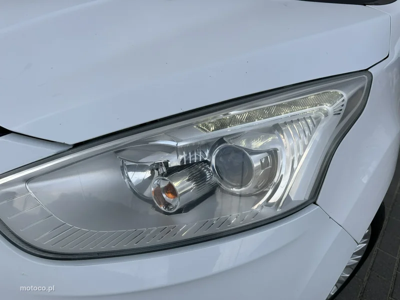 Ford B-Max 10