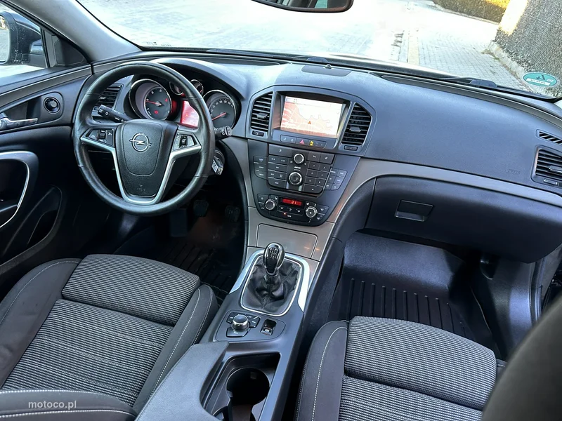 Opel Insignia A 11