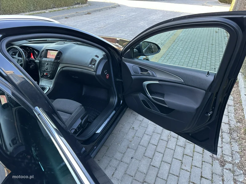 Opel Insignia A 12