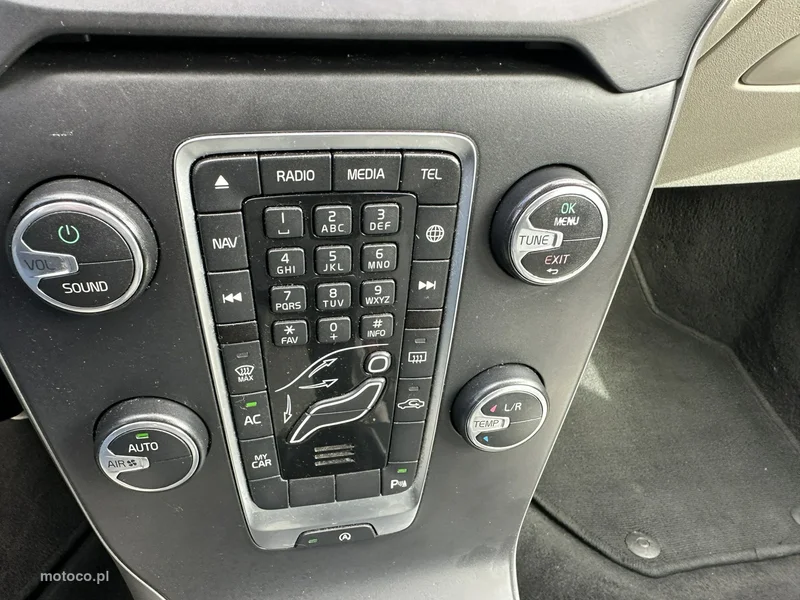 Volvo V40 20