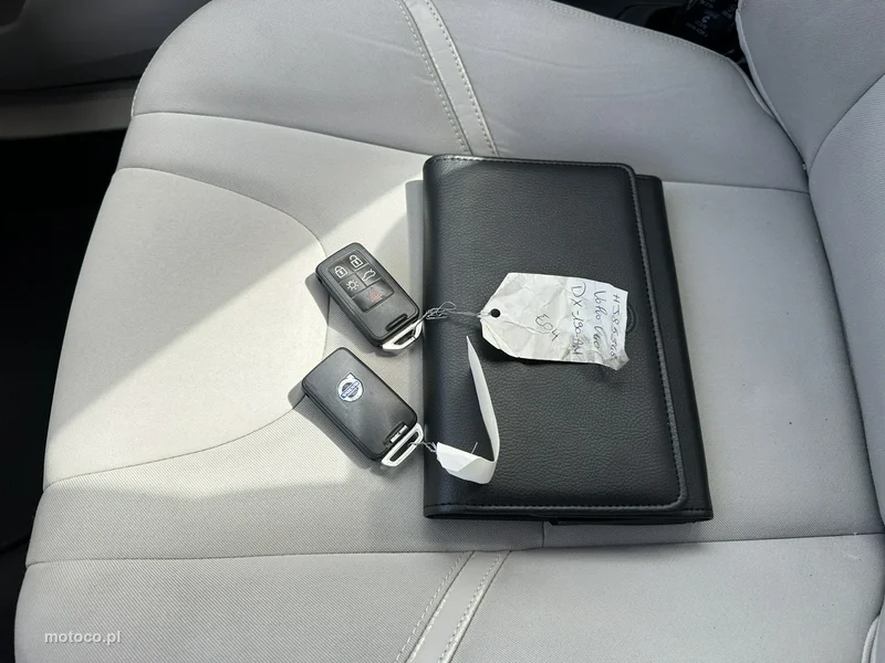 Volvo V40 22