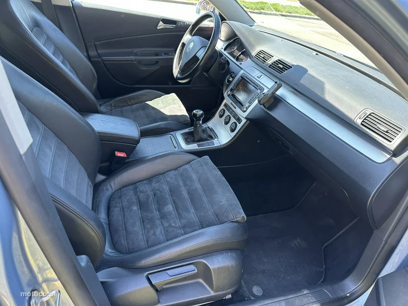 Volkswagen Passat B7 16