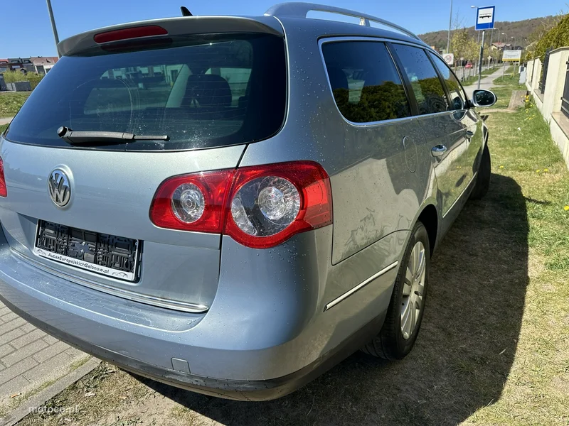 Volkswagen Passat B7 4