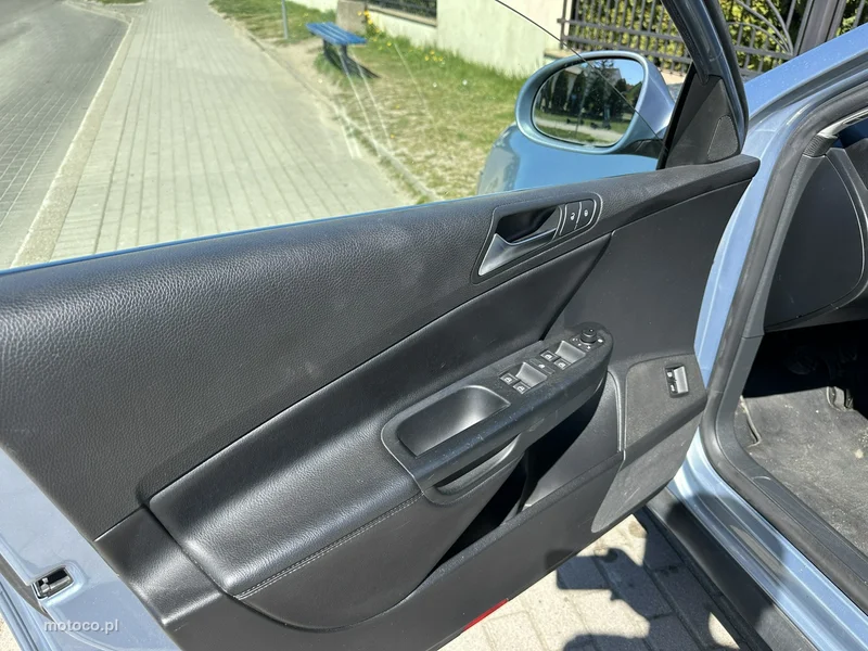 Volkswagen Passat B7 8