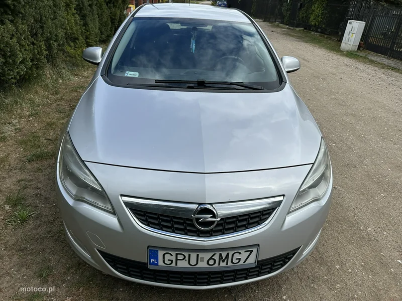 Opel Astra J 2