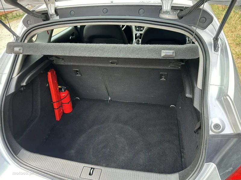 Opel Astra J 12