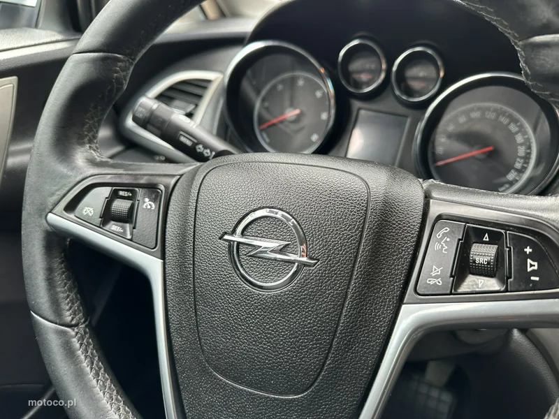 Opel Astra J 18