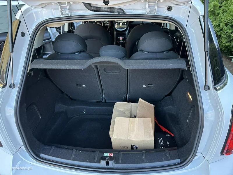 MINI Countryman 16