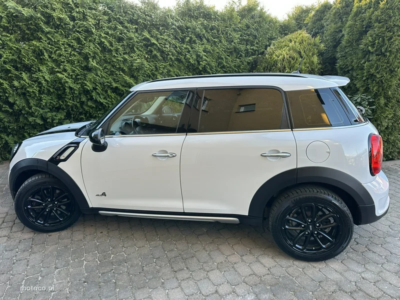 MINI Countryman 3