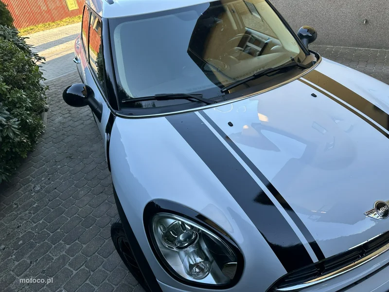 MINI Countryman 8