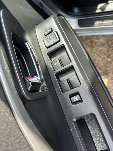 Mazda 5 16