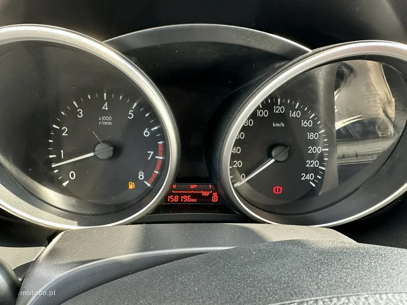Mazda 5 18