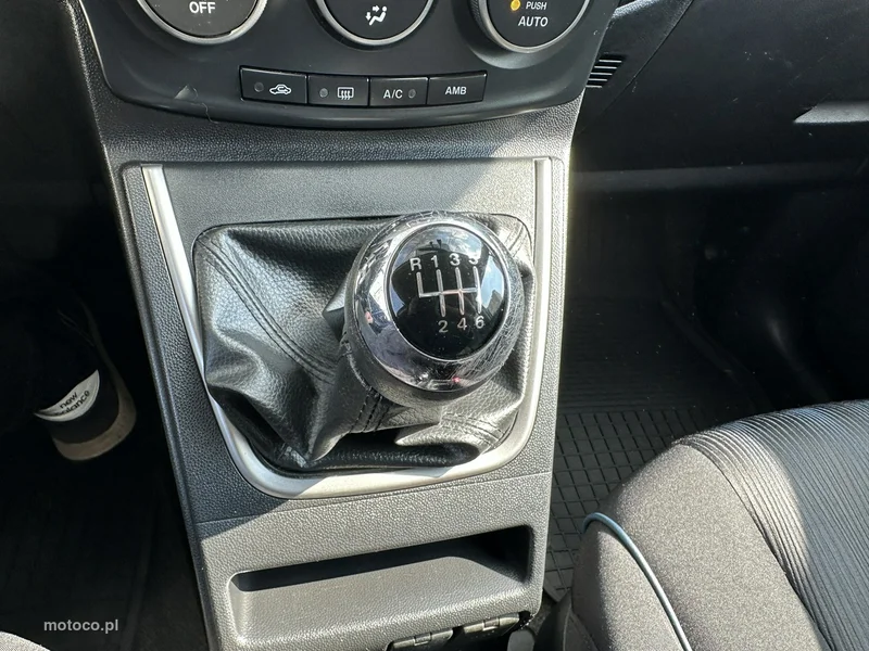 Mazda 5 21