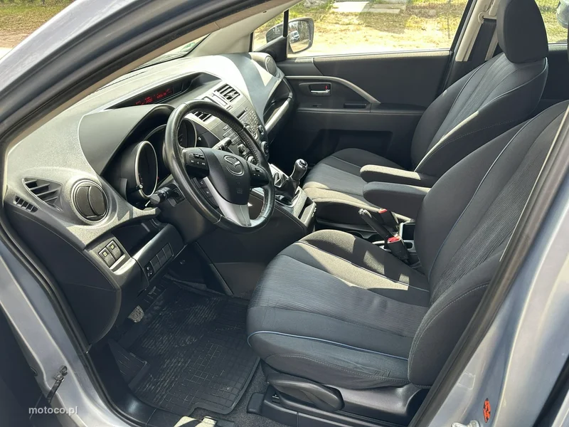 Mazda 5 7