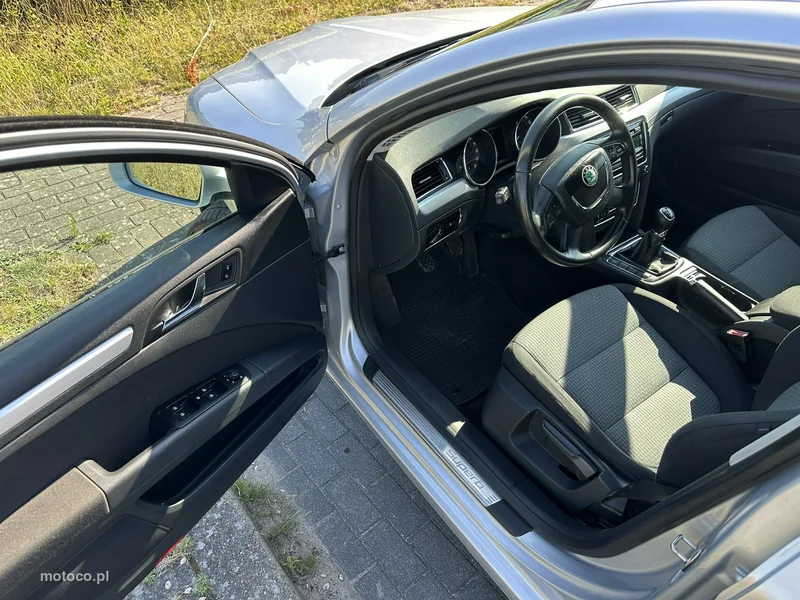 Skoda Superb II 11