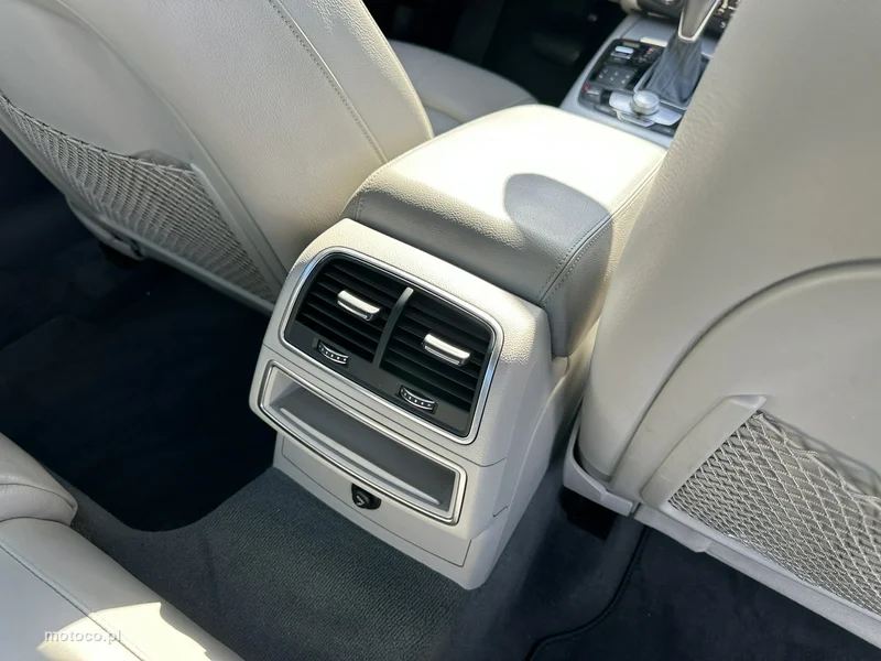 Audi A6 C7 17