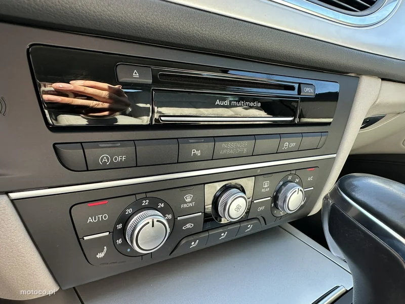 Audi A6 C7 29