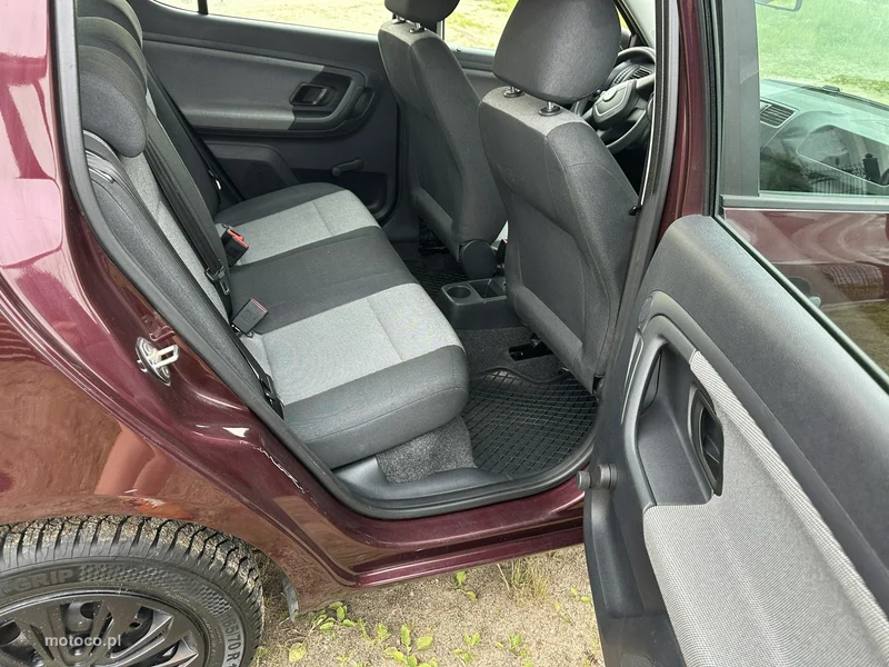Skoda Fabia II 18