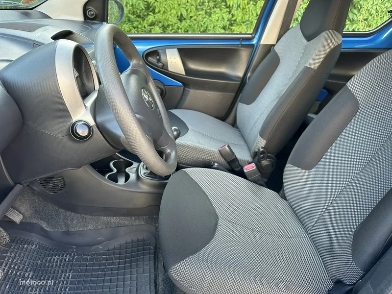 Toyota Aygo 8