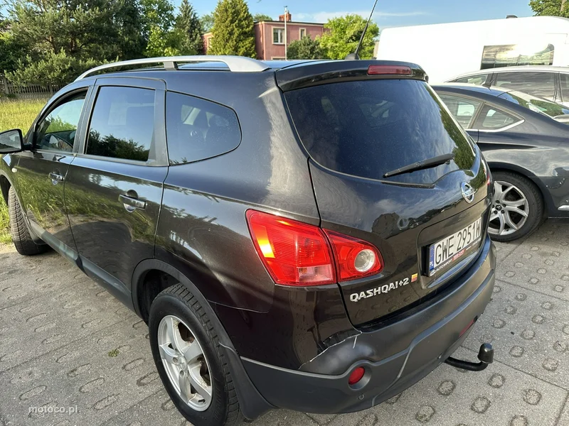 Nissan Qashqai+2 7