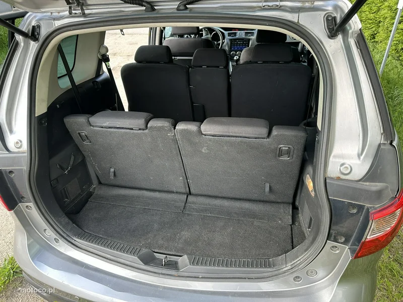 Mazda 5 14