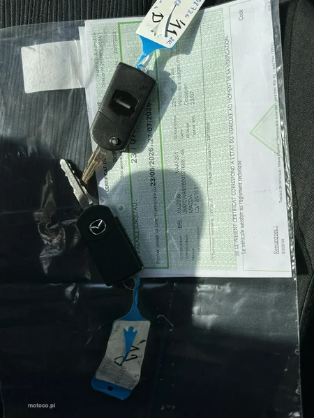 Mazda 5 18
