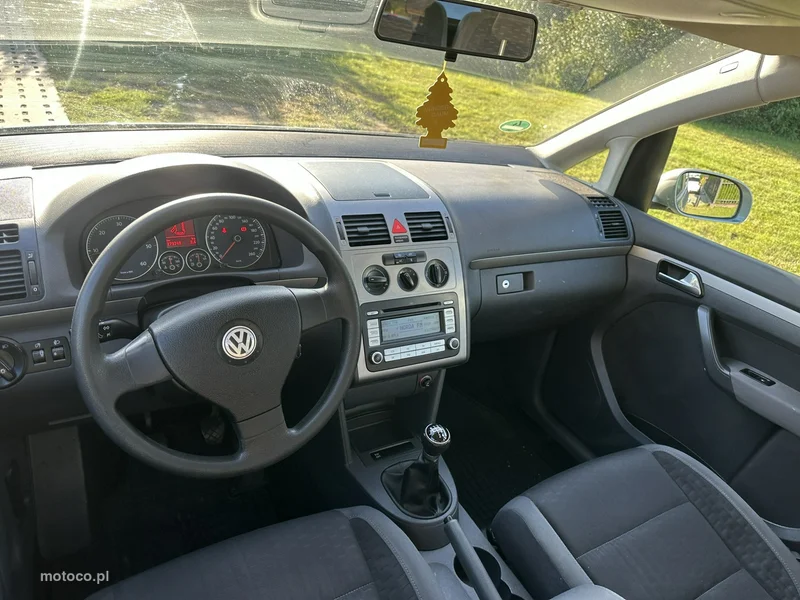 Volkswagen Touran 1T 12