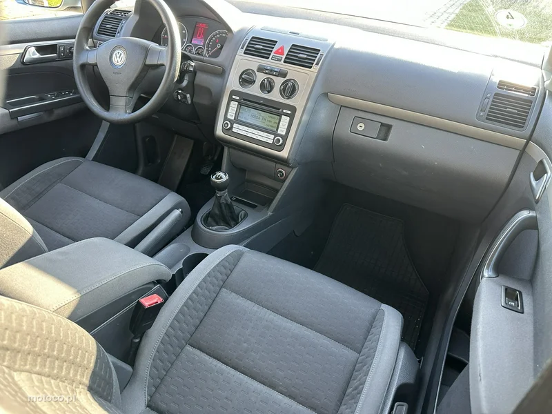 Volkswagen Touran 1T 16