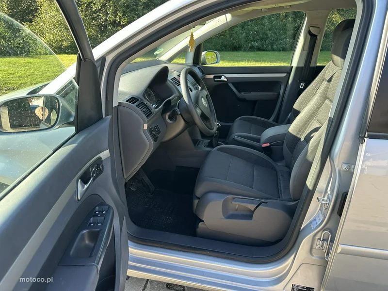 Volkswagen Touran 1T 9