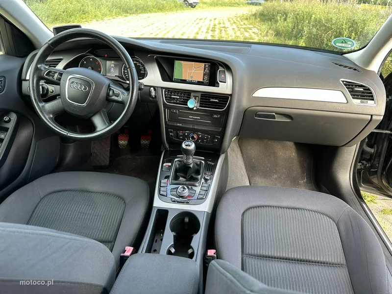 Audi A4 B8 14