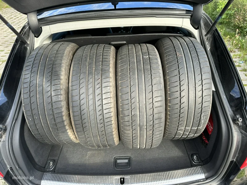 Audi A4 B8 16
