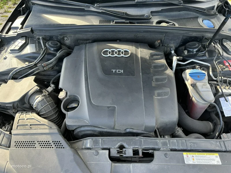 Audi A4 B8 9